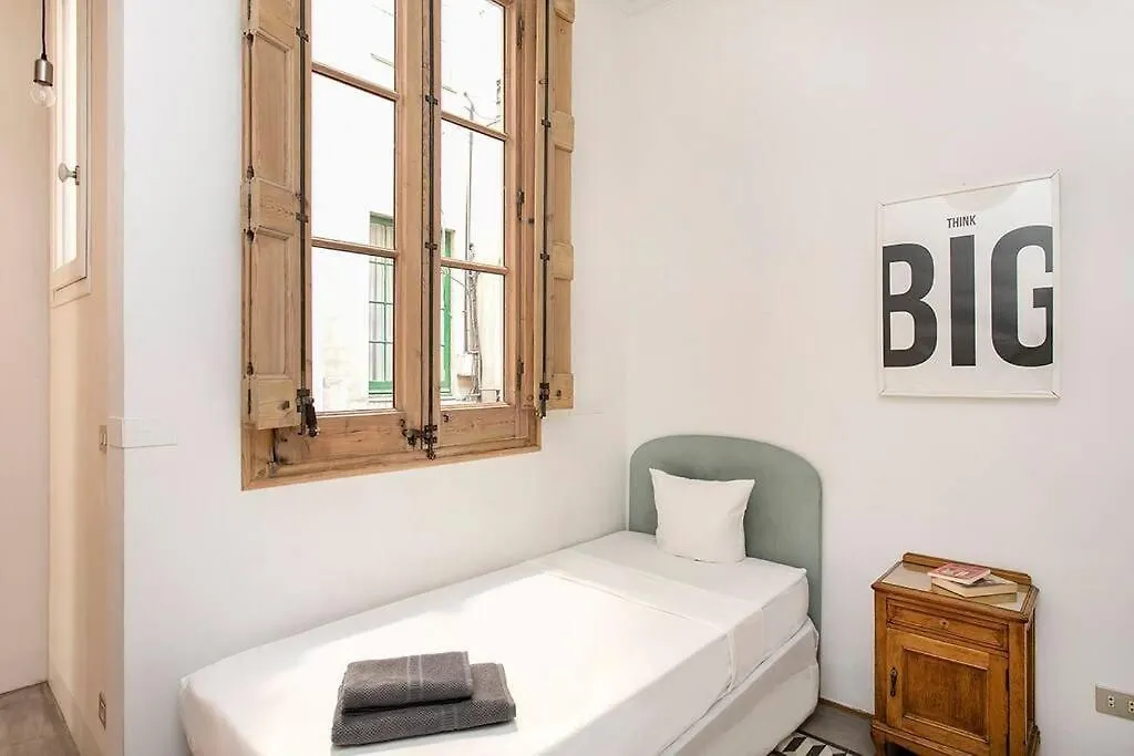 Canela Homes Barcelona Concepcio 0*,  Spagna